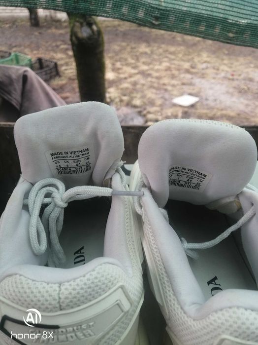 Кроссовки PRADA женские