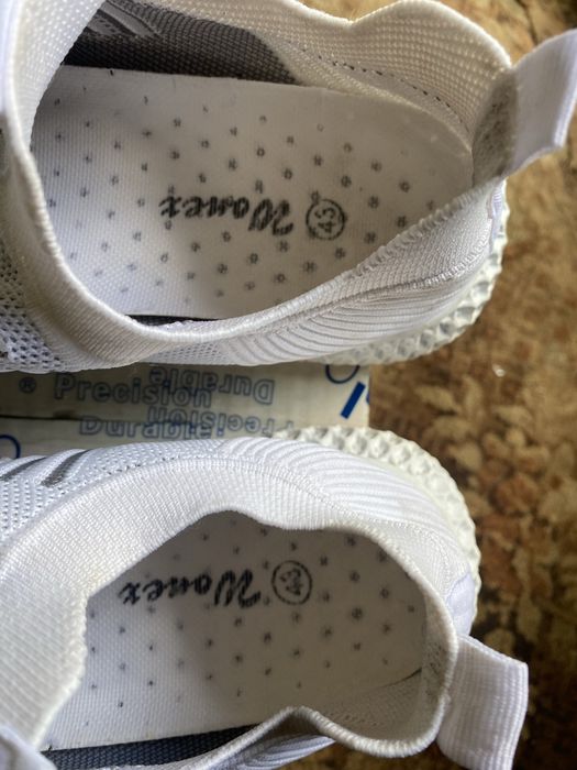 Красовки FILA Розмір 43