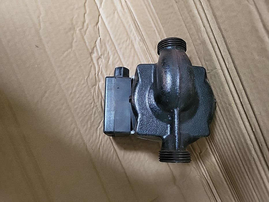 Grundfos UPSO 15-60 SO 130 230V 3-biegowa (używana)