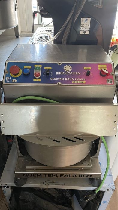 Maquina de salgados consultomaq