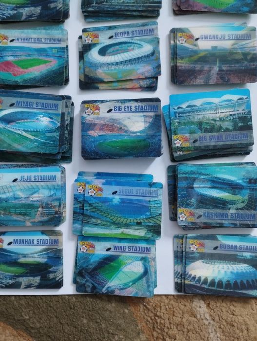 Kolekcja karty piłkarskie z chipsów gadżety 3D Gool Club 2002