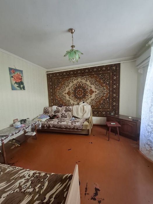 Дом, город в пешей доступности.