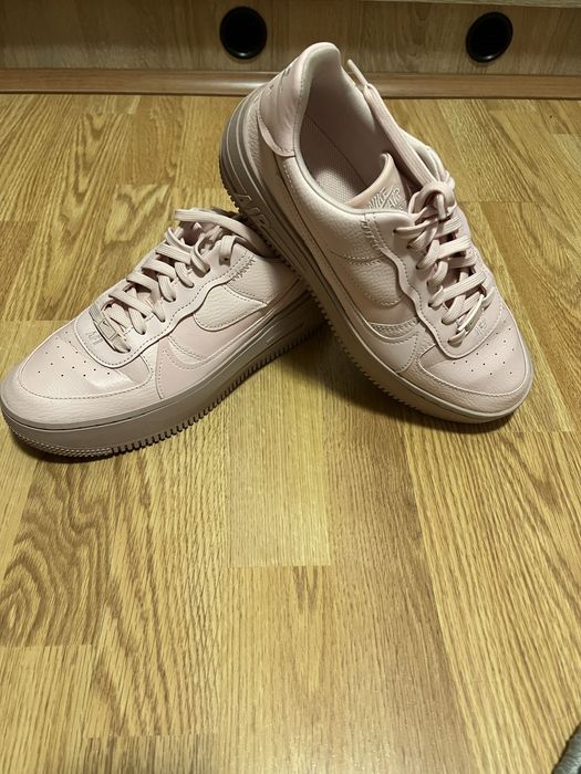 Кросівки Nike Air Force 1 PLT.AF.ORM кольору Atmosphere Pink