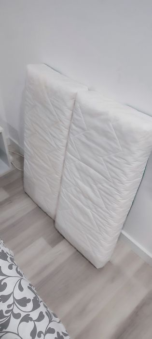 Cama extensível IKEA para menina