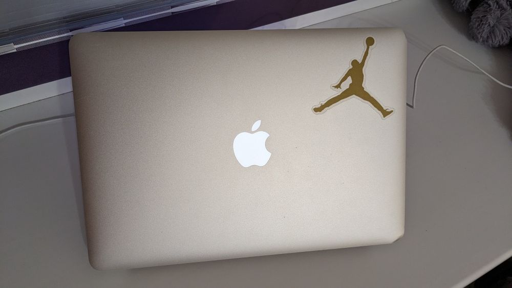 MacBook Air A1369