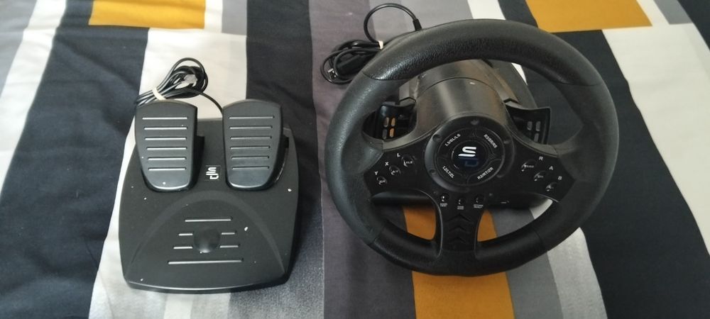 Volante com pedais super drive SV420