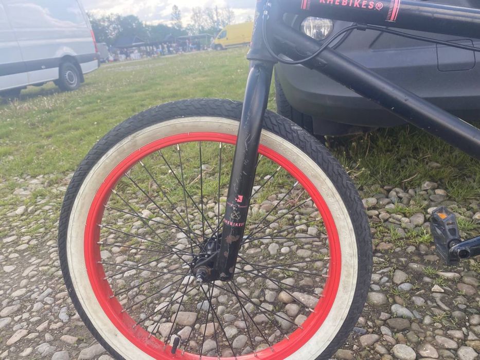 Велосипед BMX трюковий в ідеалі