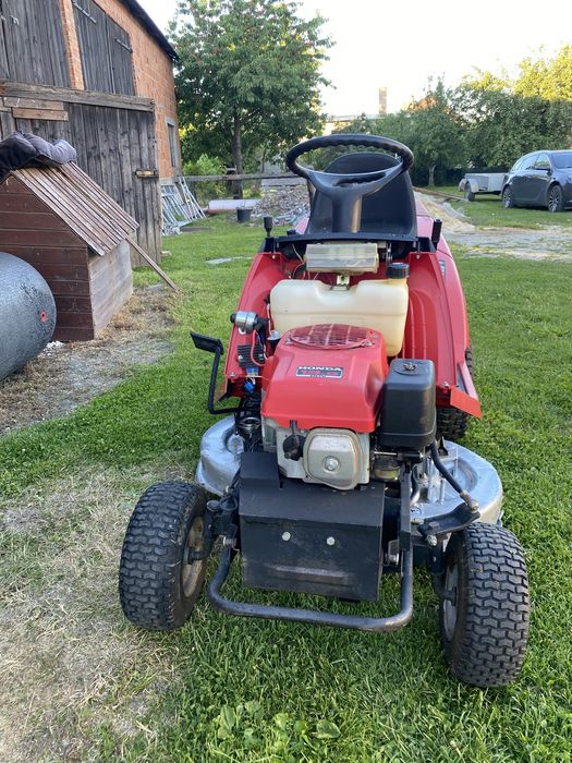 Traktorek do trawy Honda 13.0