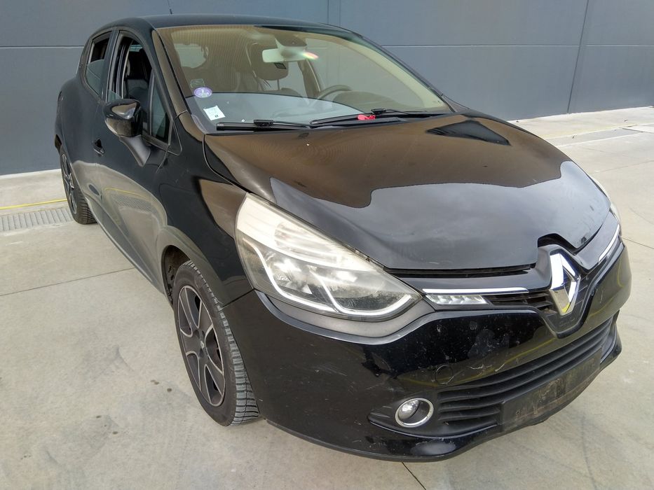 RENAULT CLIO IV - 2015 - Para Peças