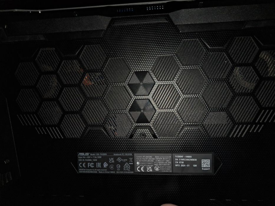 Продам ноутбук хорошому стані