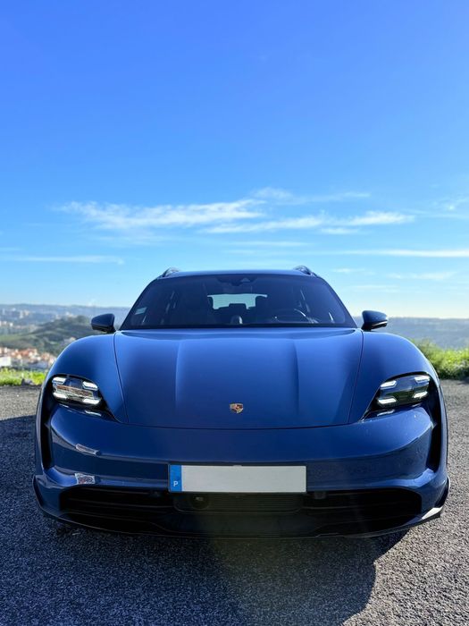 Porsche Taycan 4 Cross Turismo | 48.000 km | PDCC | InnoDrive | BOSE