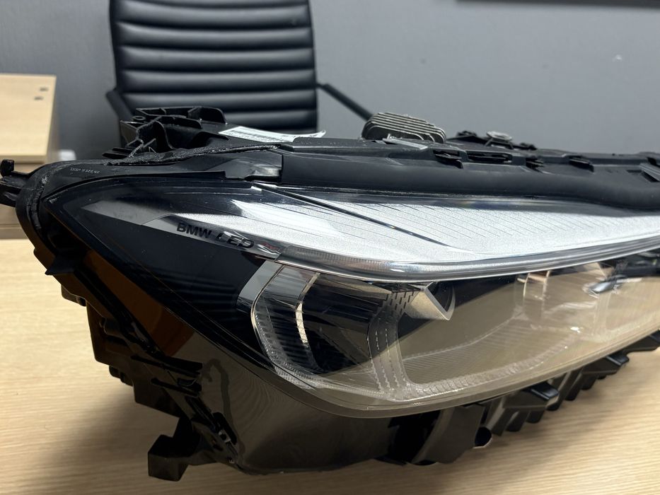 Фара LED BMW G11 G12