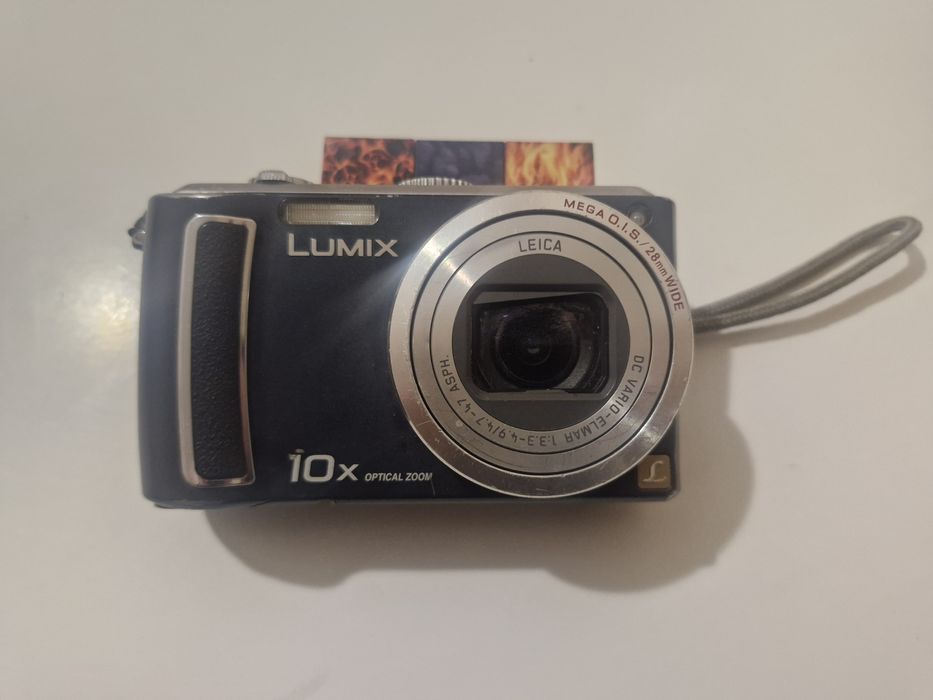 Фотоапарат Panasonic DMC-TZ4