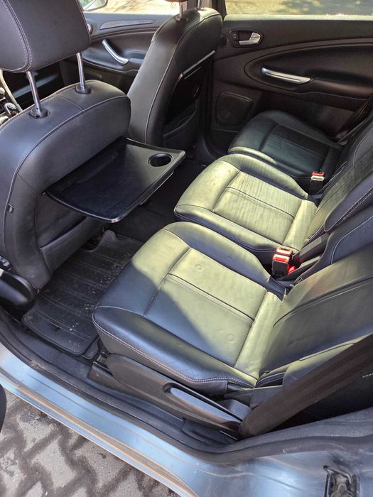 Ford galaxy doinwestowany