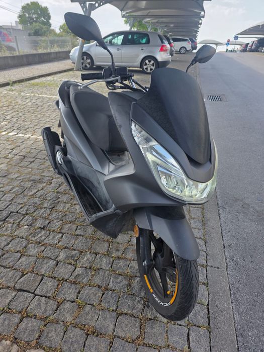 Mota Aluguer pcx
