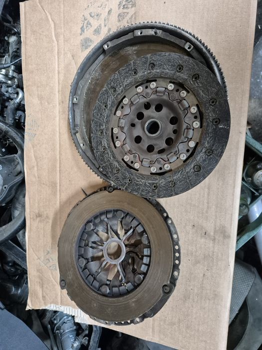 Sprzęgło kompletne dwumasa vw audi seat skoda1.9 tdi bkc bls bxe bjb
