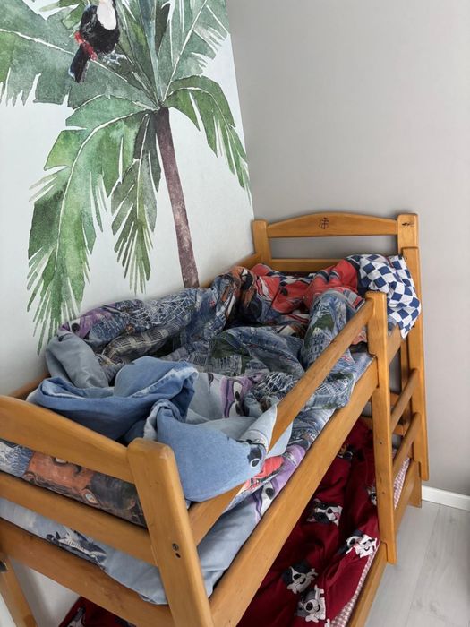 Кроватка дитяча з дерева