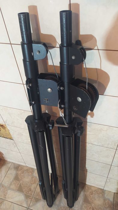 Statyw na kolumny rampe oświetlenie 2 szt. Korba