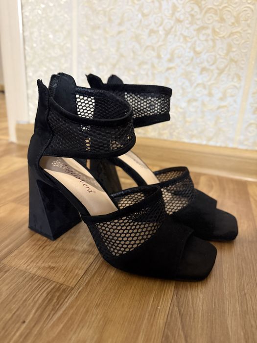 Бомоніжки замшеві