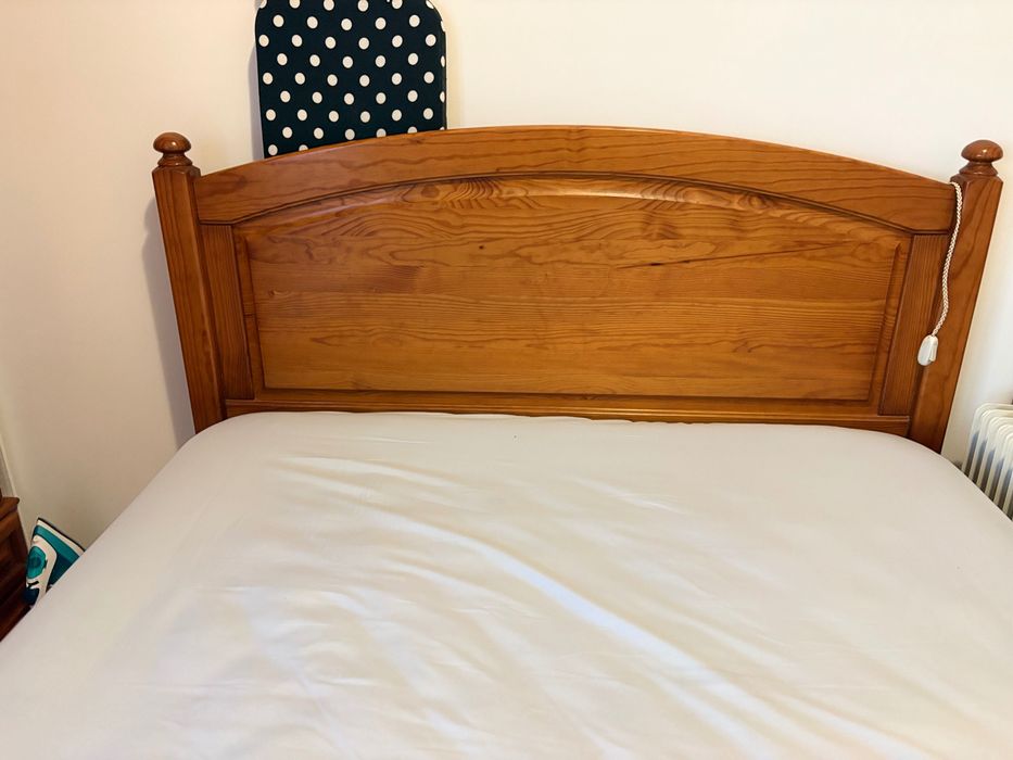 Cama de casal madeira com colchão