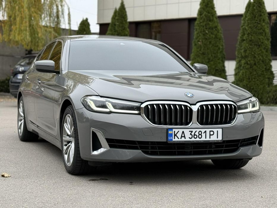 BMW 5 Series 2021