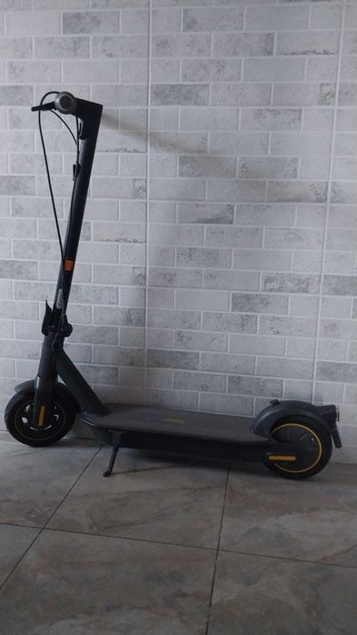 Електросамокат Segway-Ninebot MAX G30E II, електроскутер, самокат