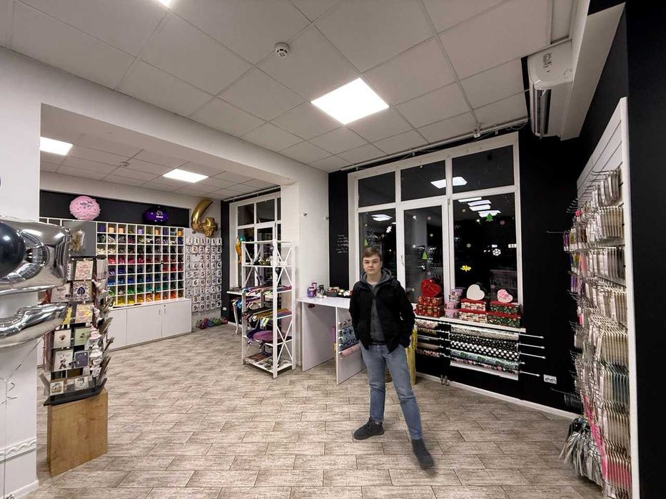 ЦЕНТР, з орендарем, приміщення 81 кв.м, вул.Полтавська 10