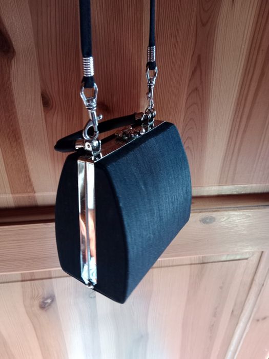 Torebka wieczorowa czarna