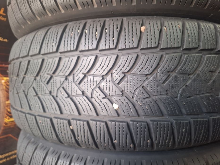 235/60 R18 Dunlop комплект 2022р.в