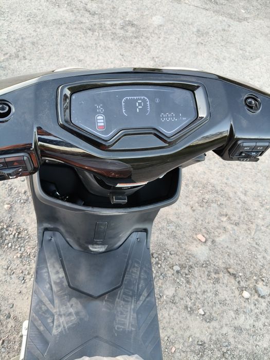 Електроскутер TAILIG T 70 2000W 36AH