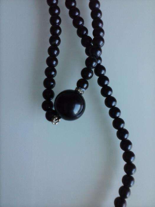 Colar antigo preto