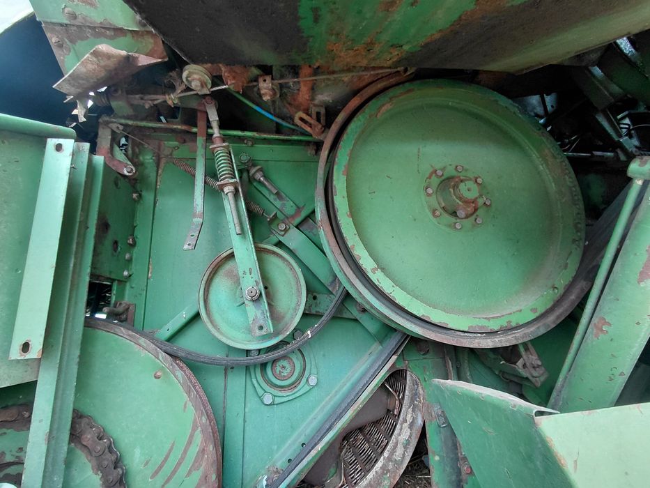 Комбайн Johne Deere 975 4.2 м