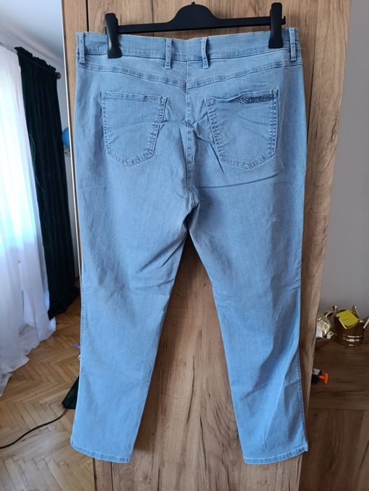Spodnie niebieskie 42/44