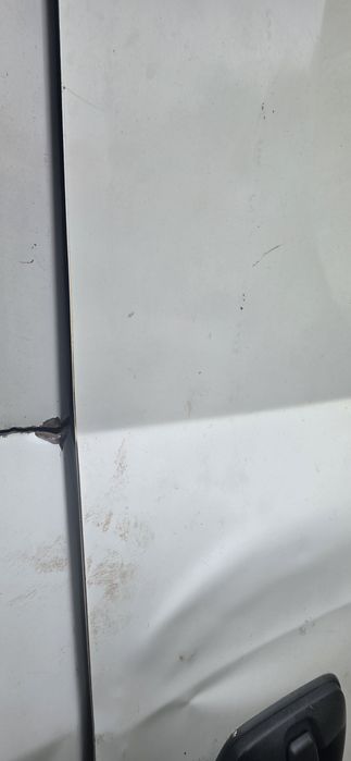 Drzwi tylne prawe  iveco Daily  VI .2016 rok