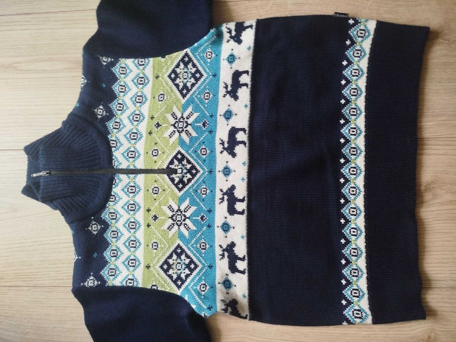 Sweter dziecięcy firmy KAMA rozm. S