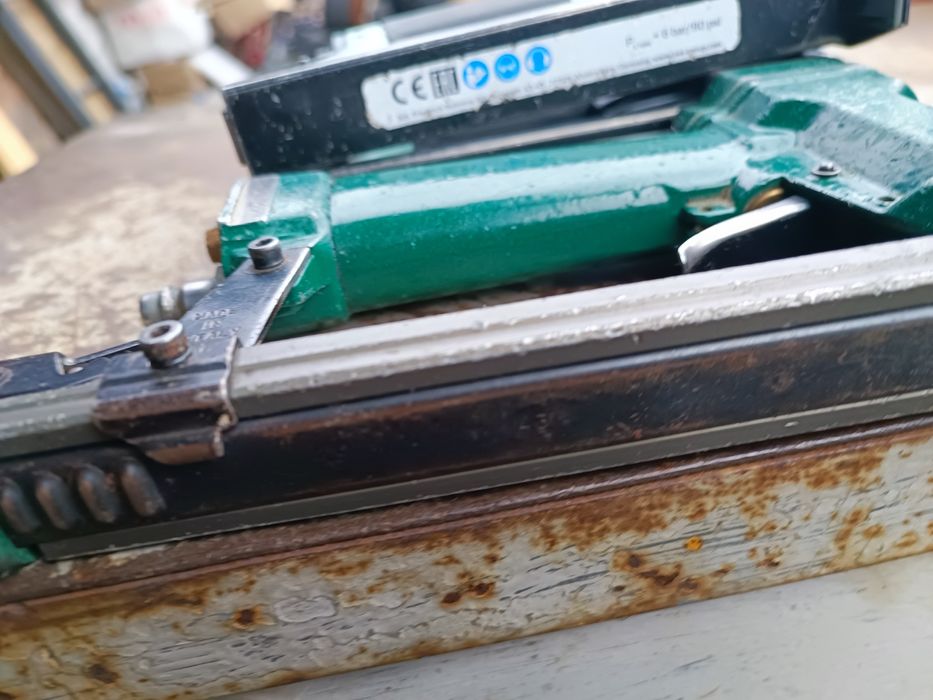 Пневмо степлер Bizon, Omer