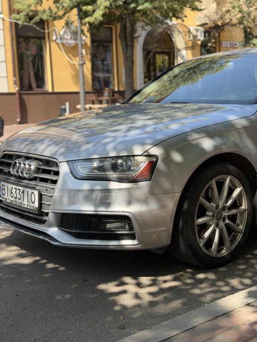 Audi a4 b8 2014 року