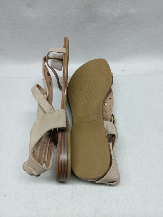 Новые сандалии Prima Darte с камнями СКИДКА