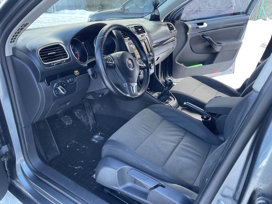 Фольцваген гольф 6 2012 рік