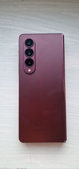 Samsung Galaxy Fold 4 обмін