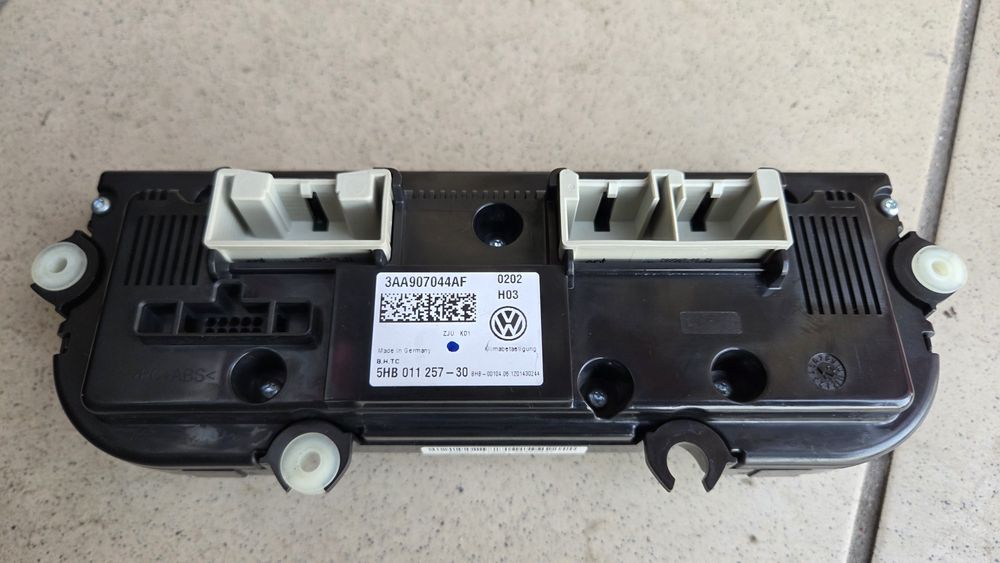 Panel sterowania klimatyzacją Vw Touran