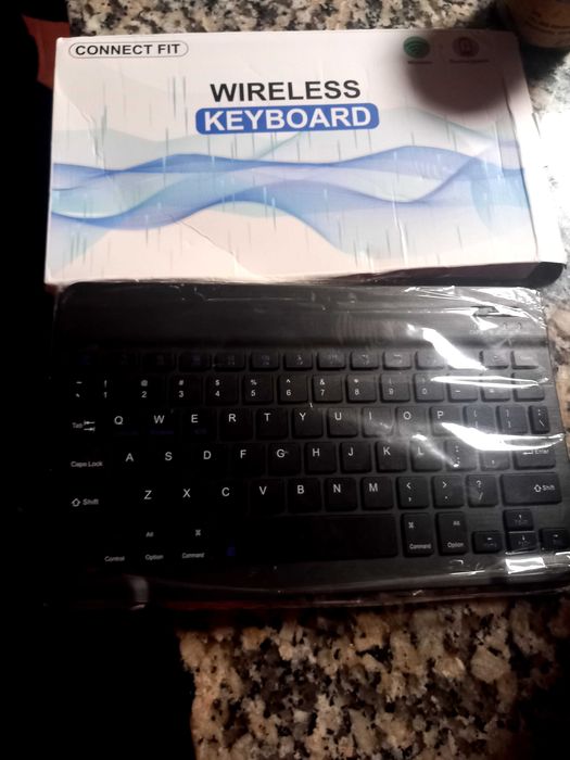 Teclado sem fios novo