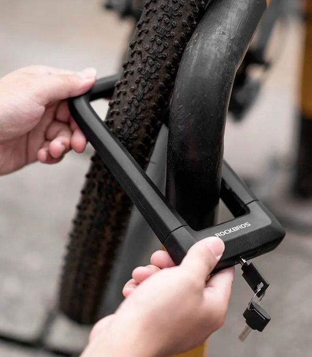 Zapięcie rowerowe na kluczyk Rockbros RKS626 U-lock - czarne