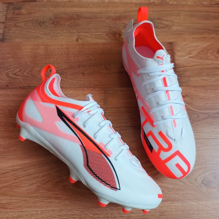 Нові оригінальніі бутси Puma Ultra р35.5 довжина устілки по факту 23см