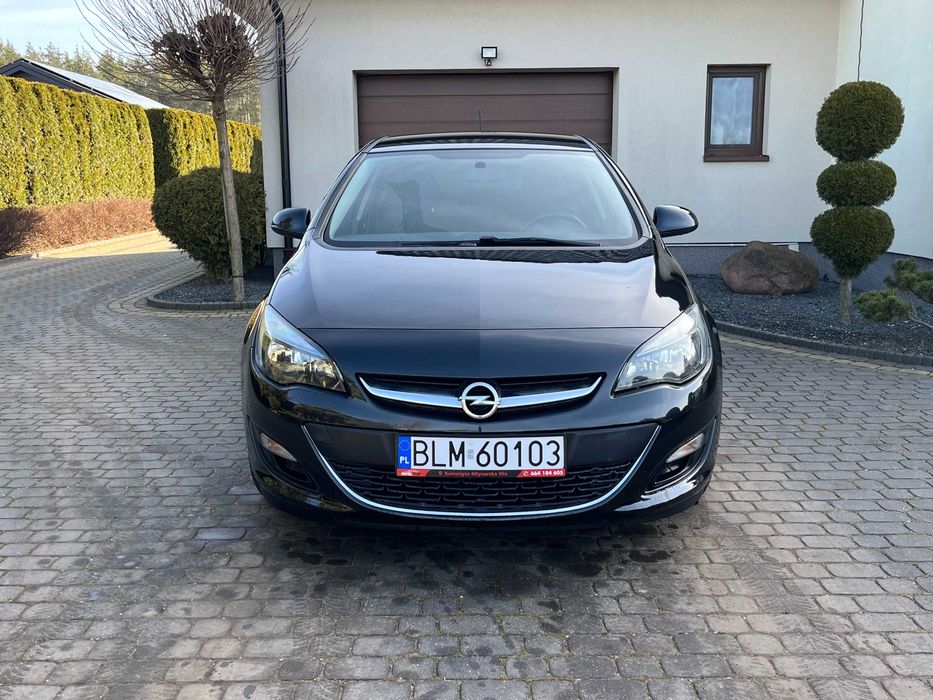 Opel Astra 2015, 1.6 16V, Po pełnym serwisie, Zero wkładu