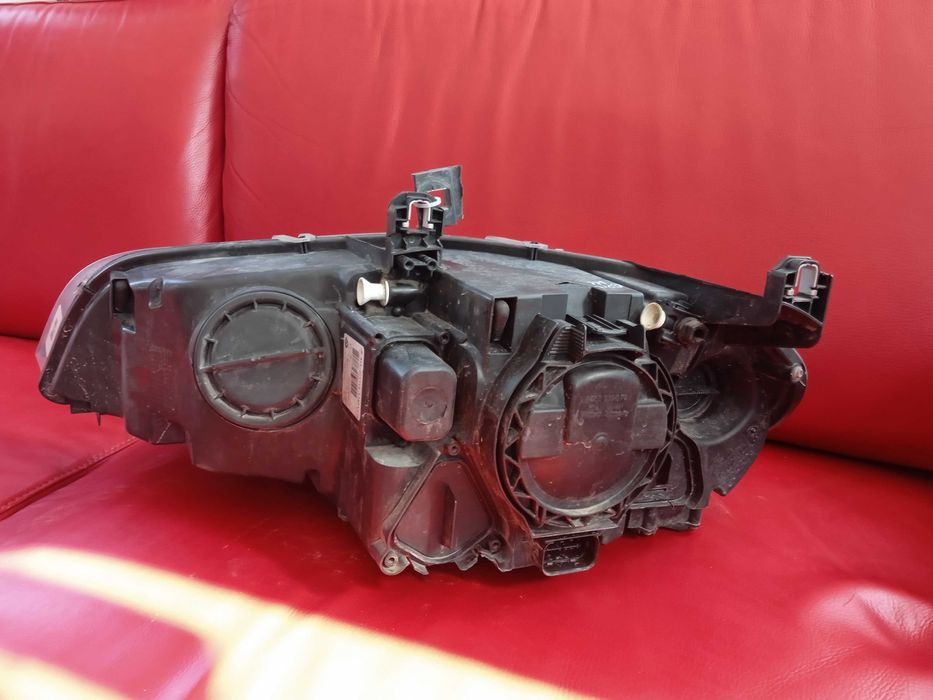 lampa bi xsenon BMW X5 e70  2008r 3.0 D