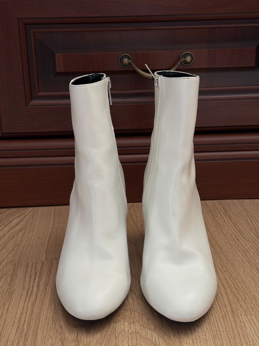 Чоботи bershka нові 38 розмір