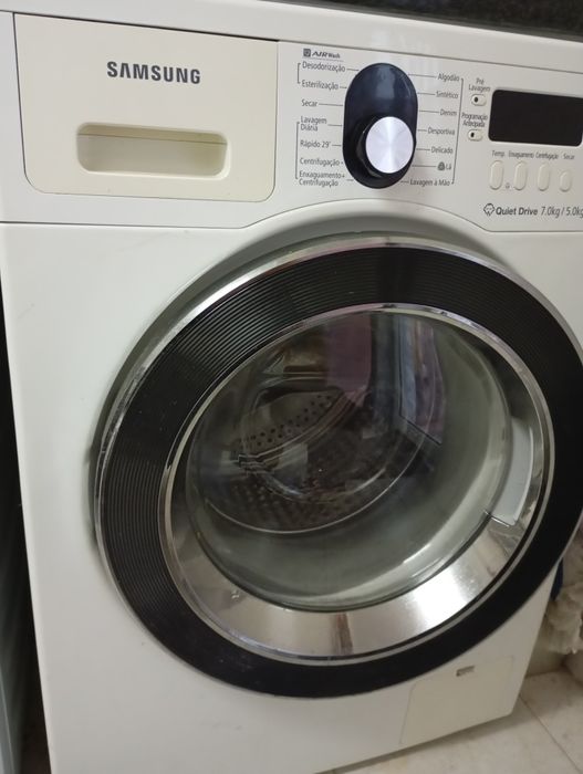 Samsung lava e seca WD8702RJA