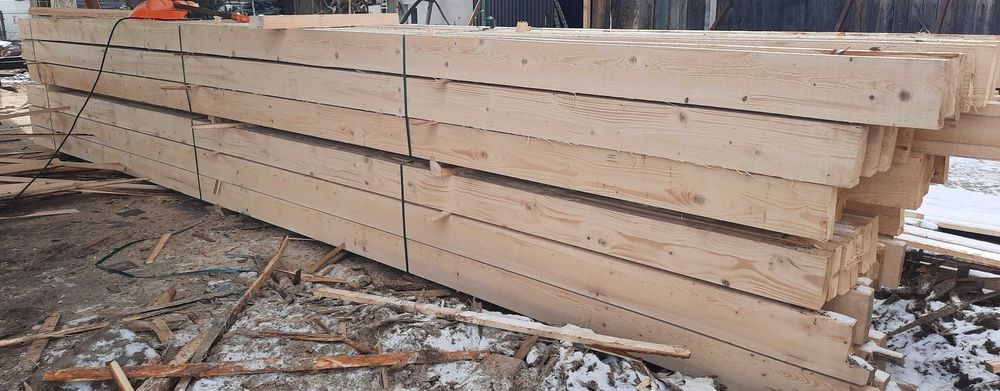 więźba dachowa, deski,pellet