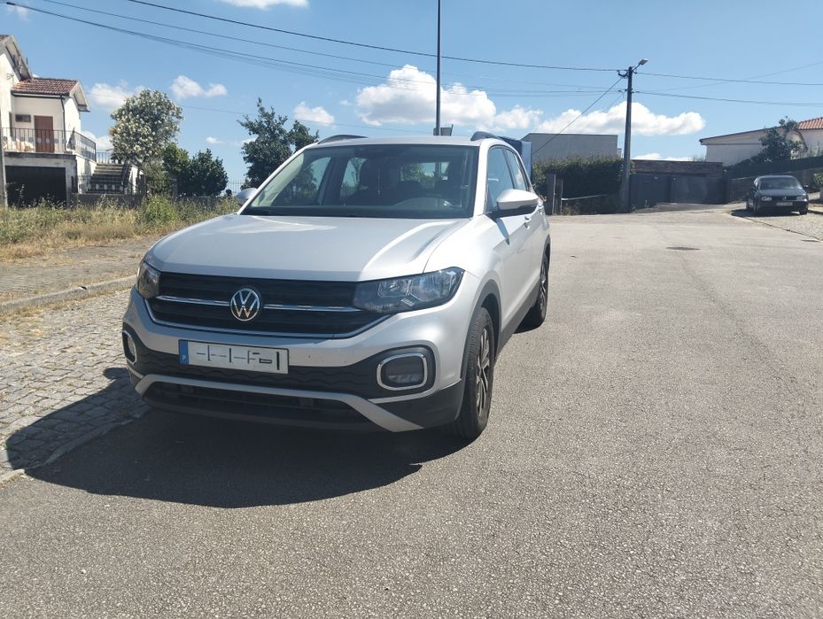MERCEDES A160 AMG & VW T-CROSS